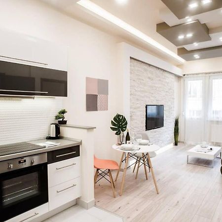 New Luxury Apartment In The Center With A/C Budapest Kültér fotó