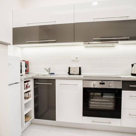 New Luxury Apartment In The Center With A/C Budapest Kültér fotó